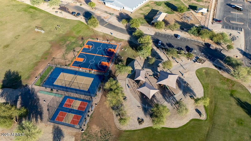 5236 Emery Rd, San Tan Valley, AZ 85143