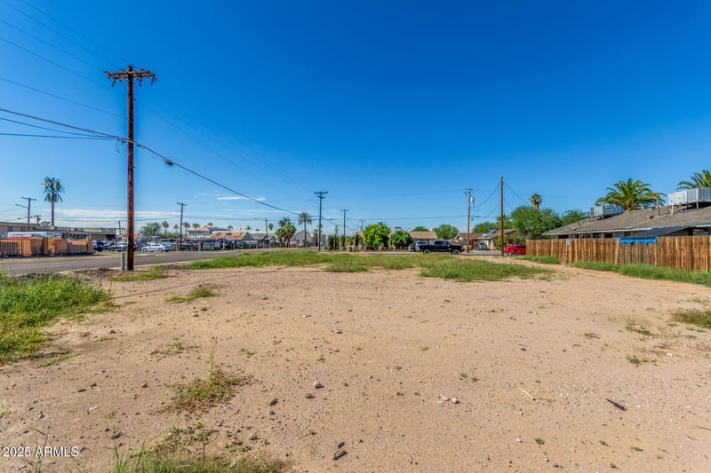 5236 Glenn Dr #9, Glendale, AZ 85301