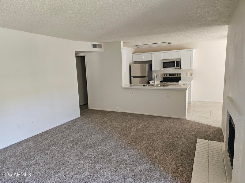 5236 Peoria Ave #128, Glendale, AZ 85302