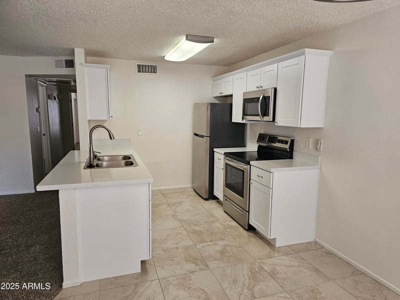 5236 Peoria Ave #128, Glendale, AZ 85302