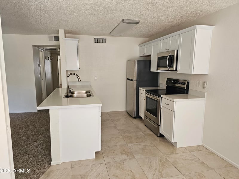 5236 Peoria Ave #128, Glendale, AZ 85302