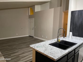5236 Peoria Ave #202, Glendale, AZ 85302