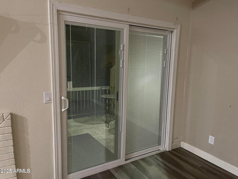 5236 Peoria Ave #202, Glendale, AZ 85302