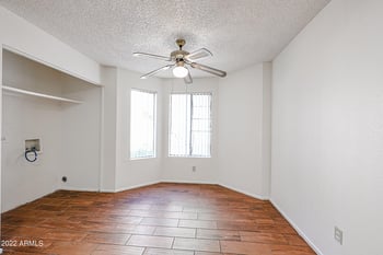 5236 W Peoria Ave #121, Glendale, AZ 85302
