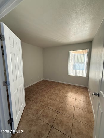 5236 W Peoria Ave #143, Glendale, AZ 85302