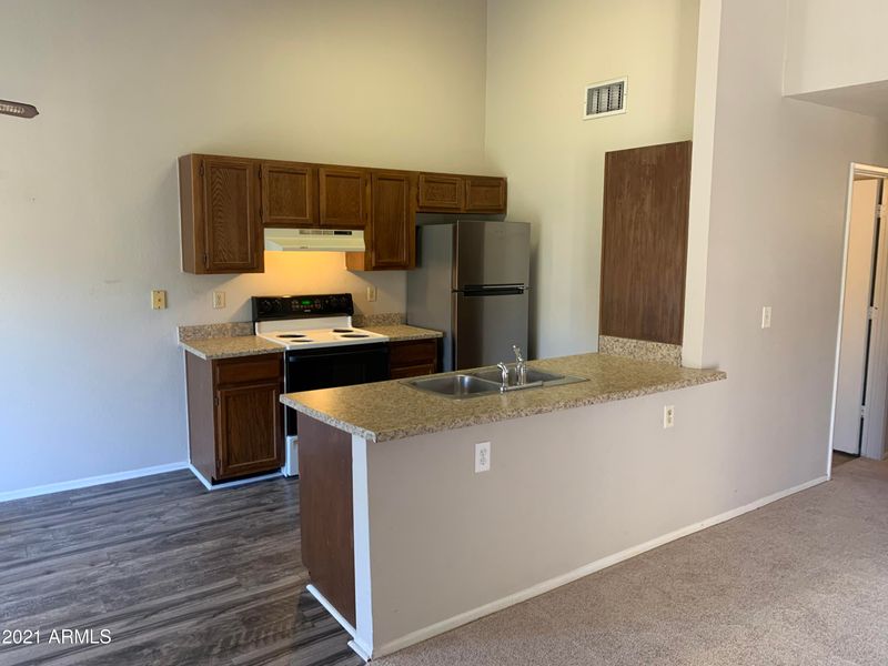 5236 W Peoria Ave #205, Glendale, AZ 85302