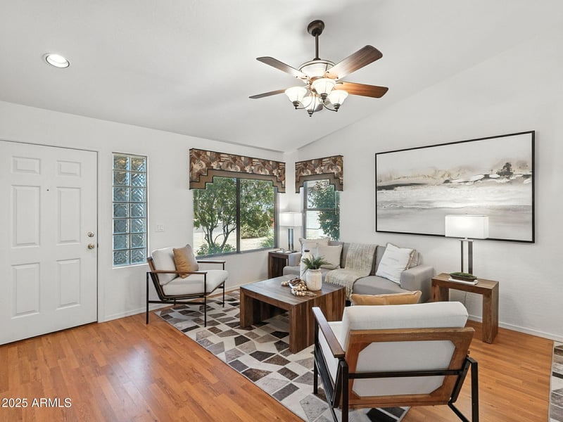 5237 Ian Dr, Laveen, AZ 85339
