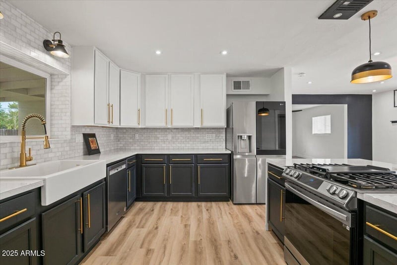 5237 Windsor Ave, Phoenix, AZ 85008