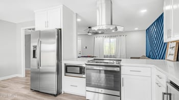 5238 Acapulco Ln, Glendale, AZ 85306