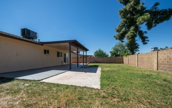 5238 Acapulco Ln, Glendale, AZ 85306