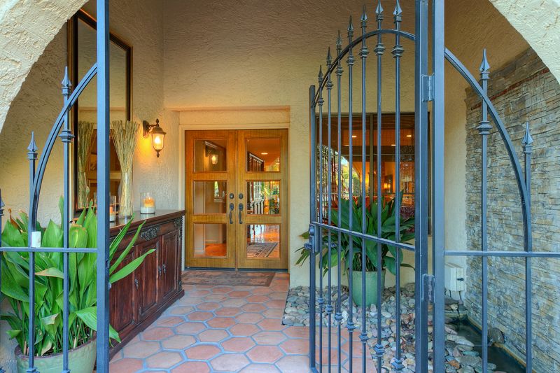 5238 N 31st Pl, Phoenix, AZ 85016
