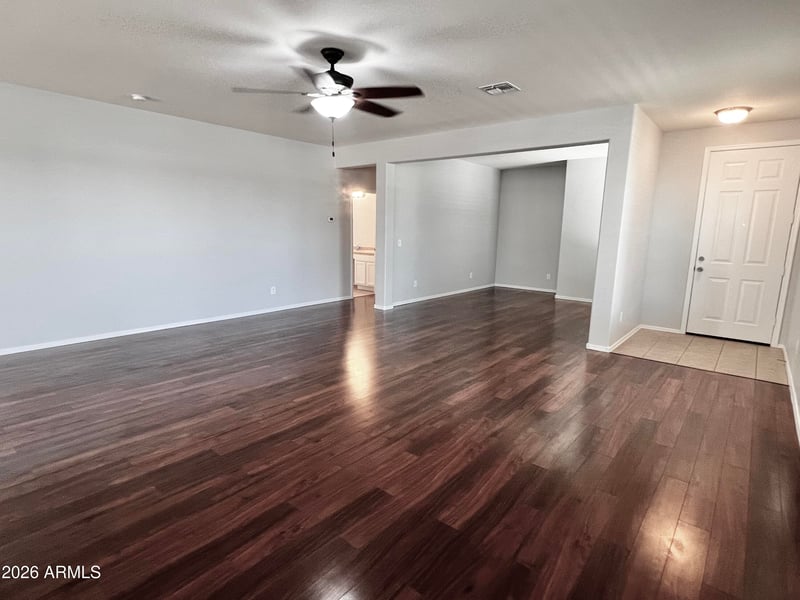 5238 W Cochise Dr, Glendale, AZ 85302