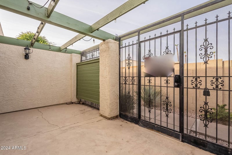524 Allred Dr, Tempe, AZ 85288