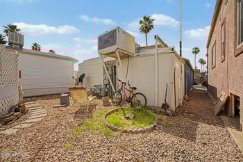 524 Douglas Rd, Mesa, AZ 85205