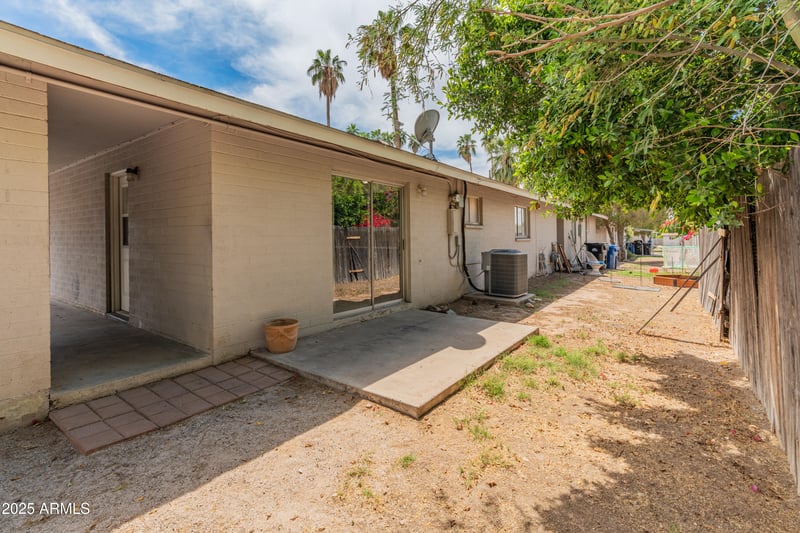 524 Fairway Dr #9, Mesa, AZ 85201