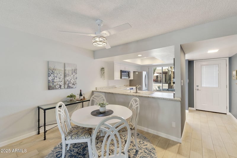 524 Palo Verde Way, Mesa, AZ 85208