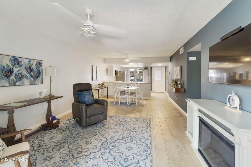 524 Palo Verde Way, Mesa, AZ 85208