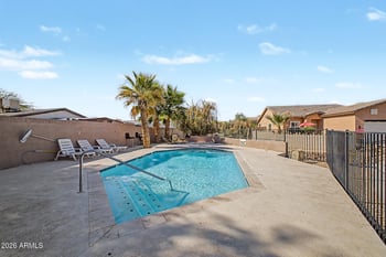 524 Harwell Rd, Phoenix, AZ 85041