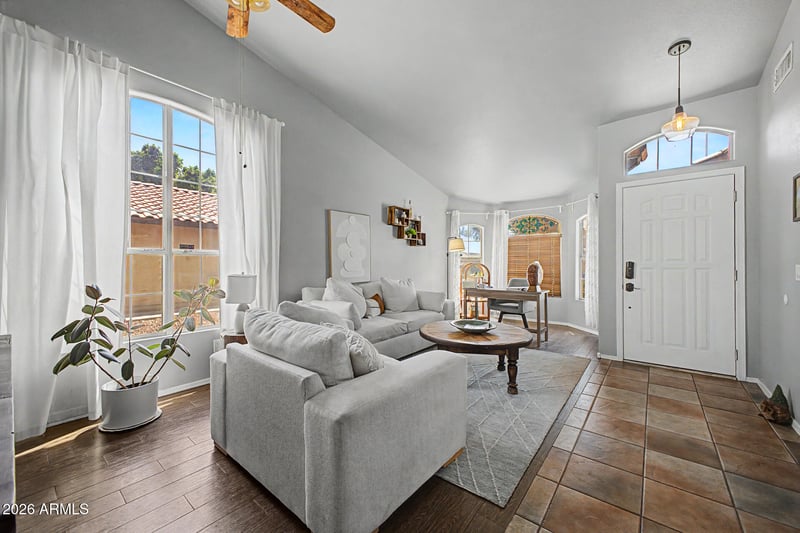 524 Naranja Ave, Mesa, AZ 85210