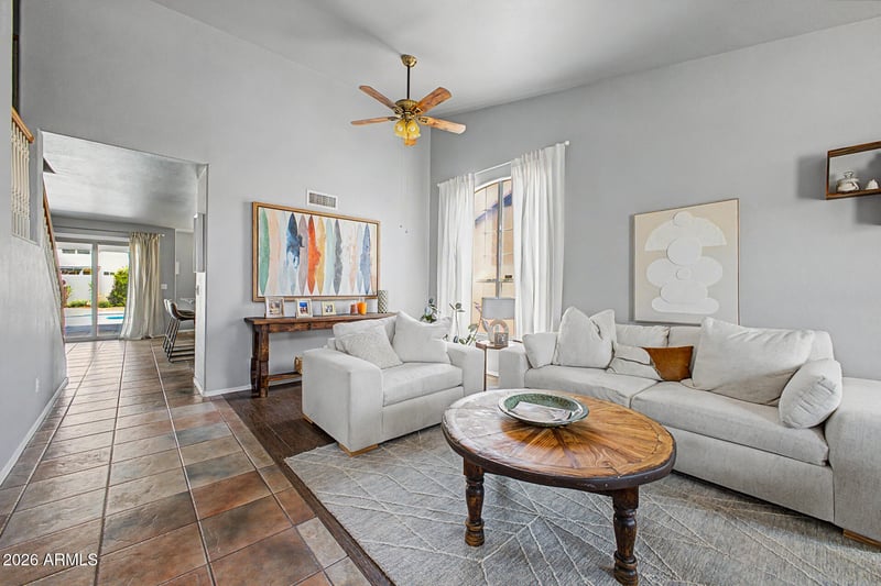 524 Naranja Ave, Mesa, AZ 85210