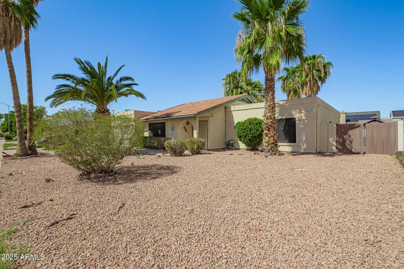 5240 Dolphin Ave, Mesa, AZ 85206