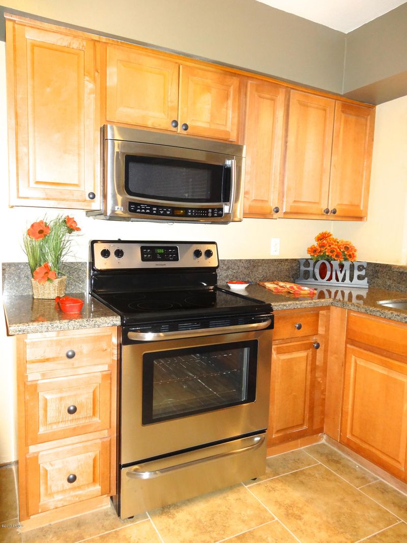 5240 S 40th Pl, Phoenix, AZ 85040