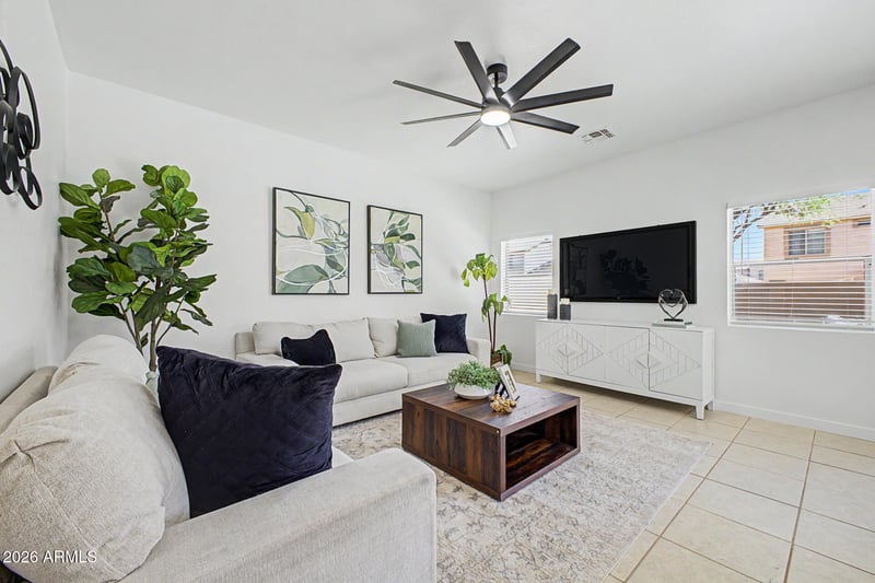 5241 Shumway Farm Rd, Laveen, AZ 85339