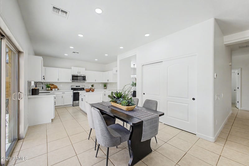 5241 Shumway Farm Rd, Laveen, AZ 85339
