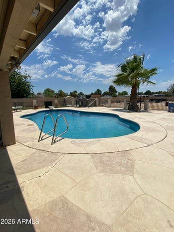5241 Tierra Buena Ln, Glendale, AZ 85306