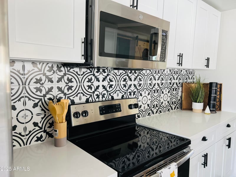 5242 11th Ave, Phoenix, AZ 85041