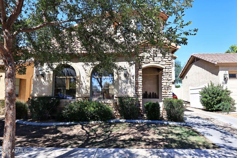 5242 E Hilton Ave, Mesa, AZ 85206