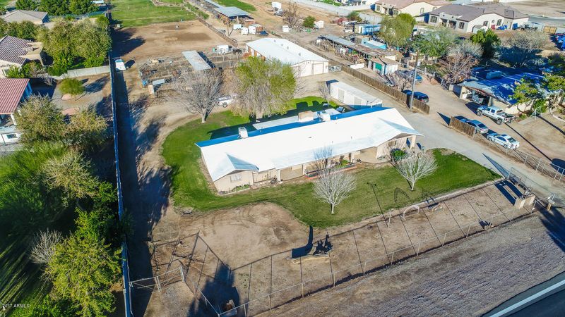5242 N 83rd Ave, Glendale, AZ 85303