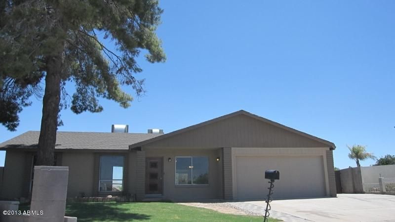 5242 S 44th St, Phoenix, AZ 85040