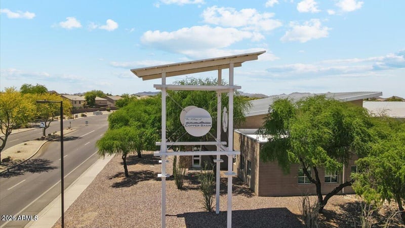 5246 E Iridium Way, San Tan Valley, AZ 85143