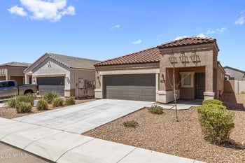 5246 E Iridium Way, San Tan Valley, AZ 85143