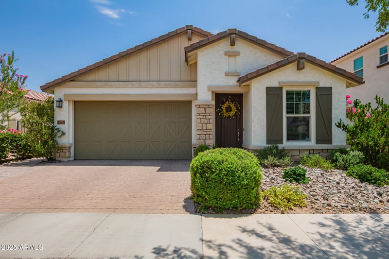 5247 Hadron Ave, Mesa, AZ 85212