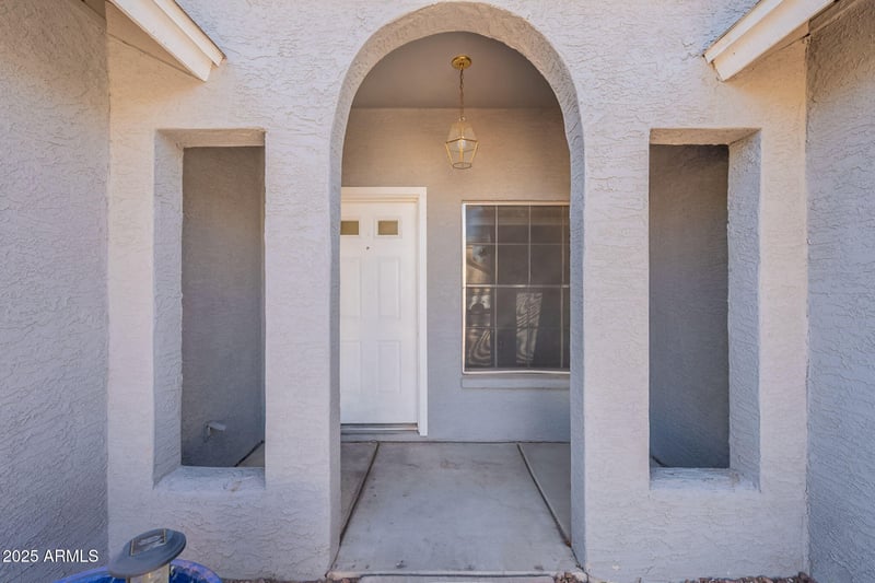 5248 102nd Ave, Glendale, AZ 85307