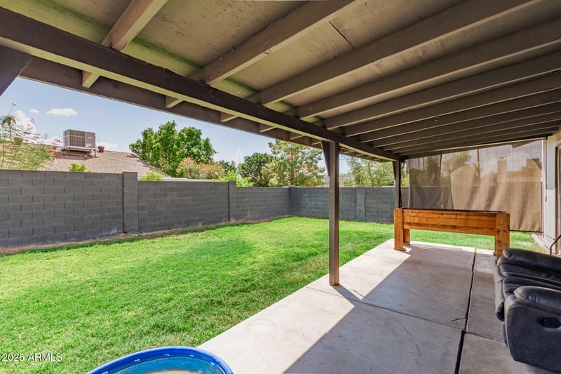 5249 Mountain View Rd, Glendale, AZ 85302
