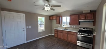 525 89th Way, Mesa, AZ 85208