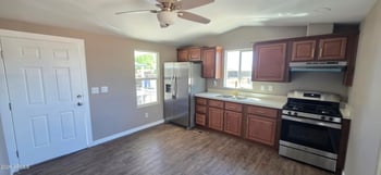 525 89th Way, Mesa, AZ 85208