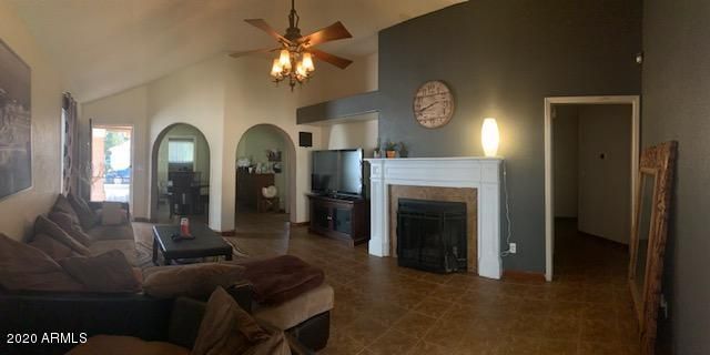 525 E Rimrock Dr, Phoenix, AZ 85024