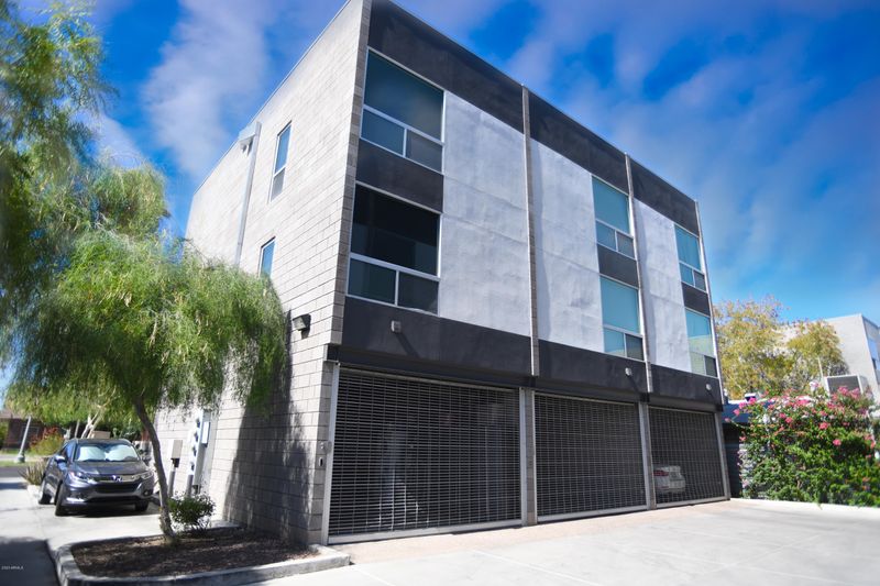 525 E Willetta St #1, Phoenix, AZ 85004