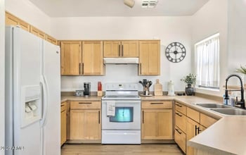 525 Miller Rd #216, Scottsdale, AZ 85257