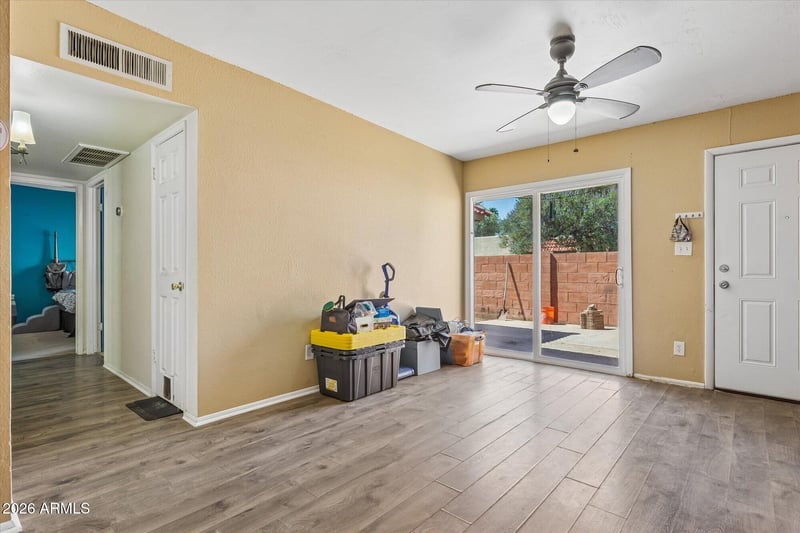 525 May -- #22, Mesa, AZ 85201