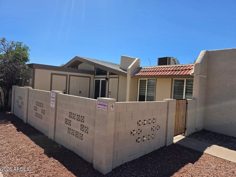 525 May St #9, Mesa, AZ 85201