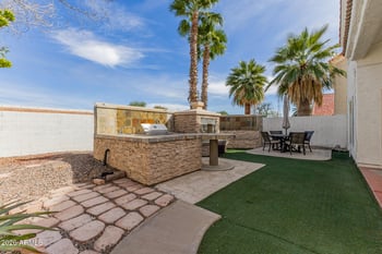525 Redrock St, Gilbert, AZ 85234