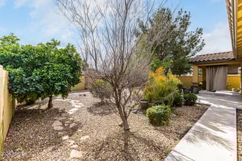 525 Reeves Ave, San Tan Valley, AZ 85140