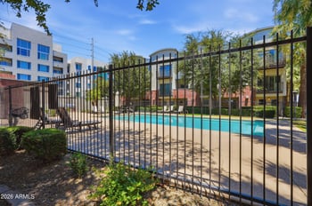 525 Lakeside Dr #124, Tempe, AZ 85281