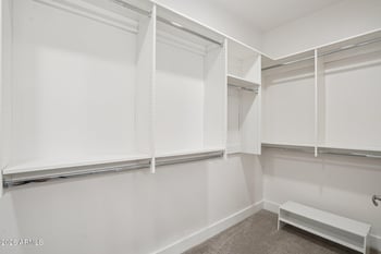 5250 Deer Valley Dr #209, Phoenix, AZ 85054