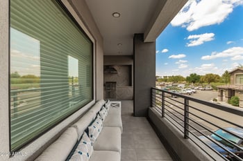 5250 Deer Valley Dr #244, Phoenix, AZ 85054